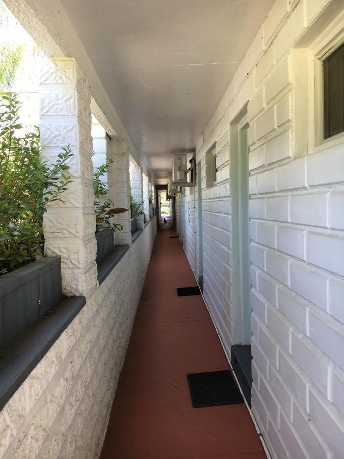 Plantation Retro Motel Tyndale Esterno foto