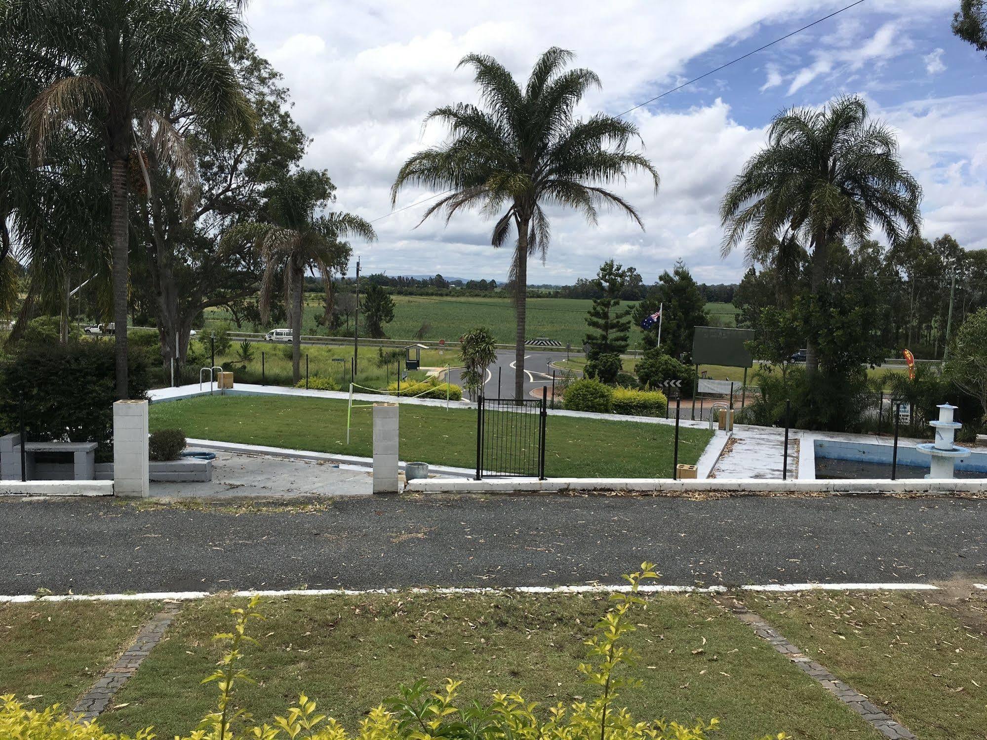 Plantation Retro Motel Tyndale Esterno foto